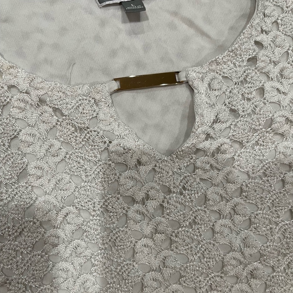 JM Collection White Textured Blouse - Picture 2 of 10
